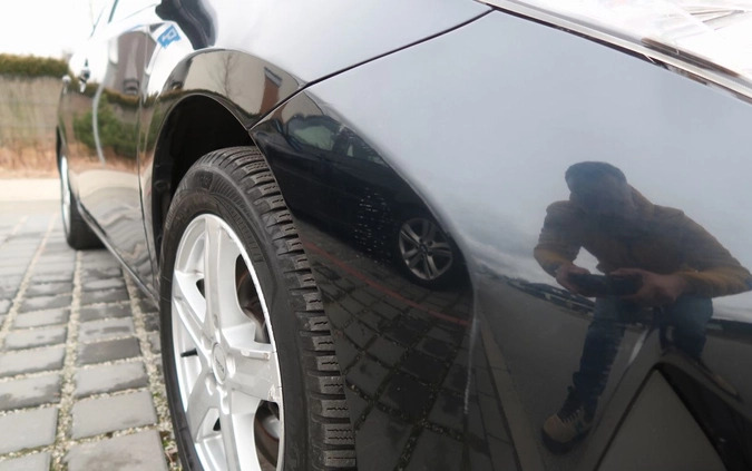 Toyota Auris cena 34000 przebieg: 110000, rok produkcji 2013 z Wrocław małe 407